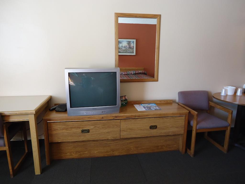 Canadian Motor Hotel Sault Ste. Marie Ruang foto